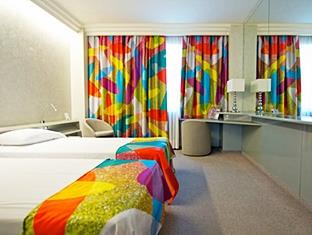 Single With Breakfast - Free WiFi access - Breakfast included