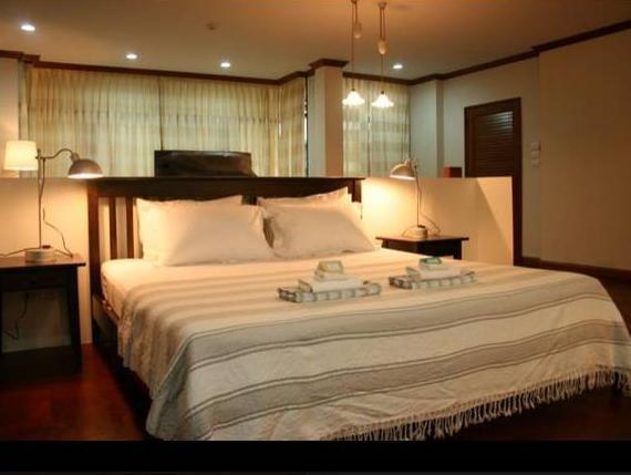 Hotel-1