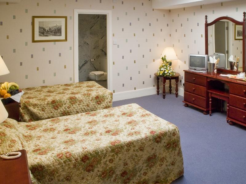 Single Room - Best price guarantee