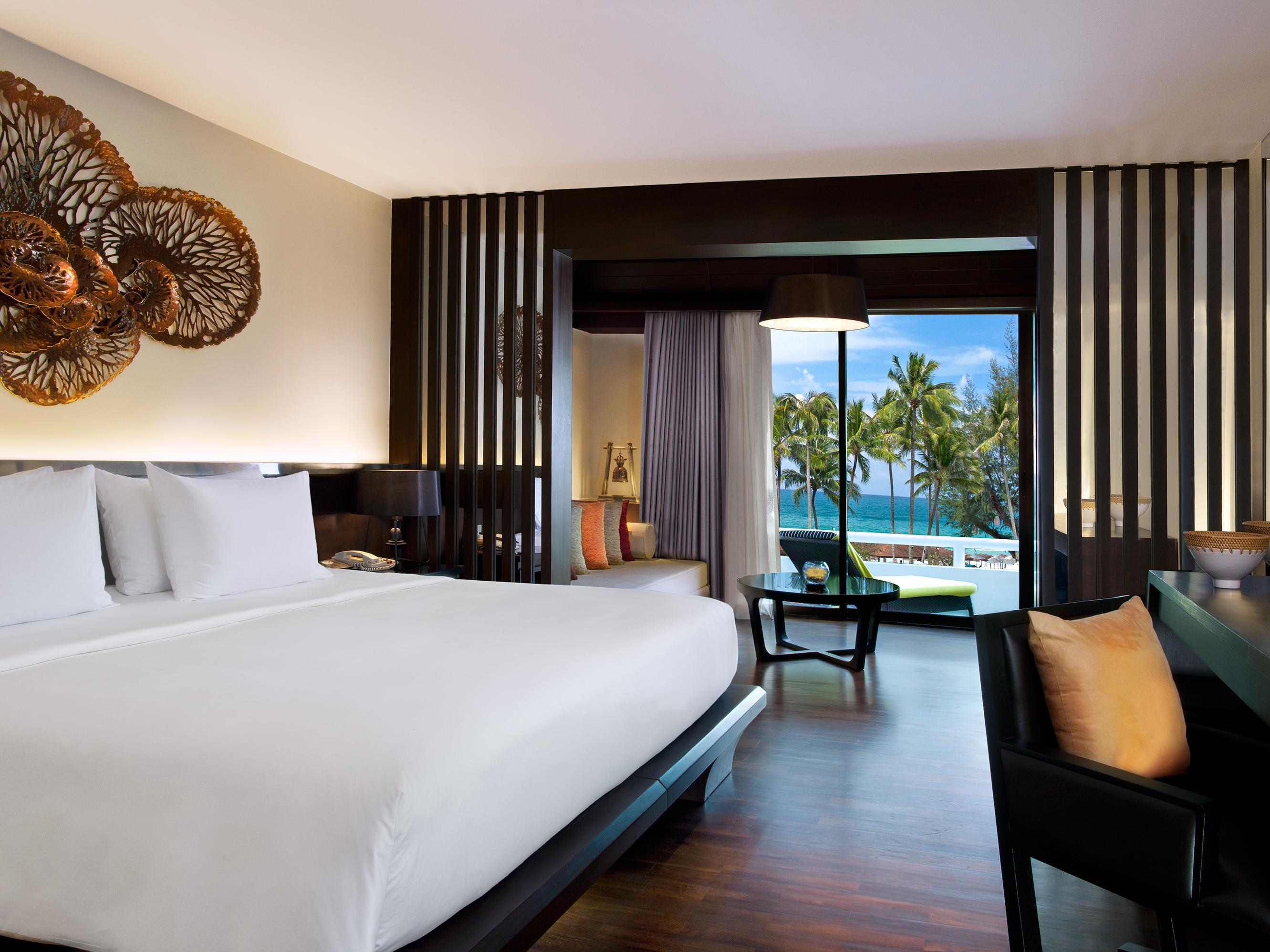 Resort-Oceanfront