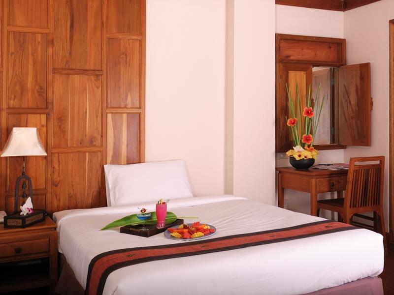 Resort,