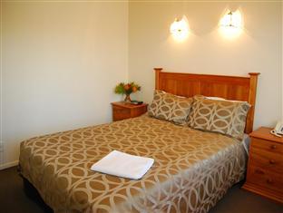 Rosewood Court Motel New Zealand FAQ 2016, What facilities are there in Rosewood Court Motel New Zealand 2016, What Languages Spoken are Supported in Rosewood Court Motel New Zealand 2016, Which payment cards are accepted in Rosewood Court Motel New Zealand , New Zealand Rosewood Court Motel room facilities and services Q&A 2016, New Zealand Rosewood Court Motel online booking services 2016, New Zealand Rosewood Court Motel address 2016, New Zealand Rosewood Court Motel telephone number 2016,New Zealand Rosewood Court Motel map 2016, New Zealand Rosewood Court Motel traffic guide 2016, how to go New Zealand Rosewood Court Motel, New Zealand Rosewood Court Motel booking online 2016, New Zealand Rosewood Court Motel room types 2016.