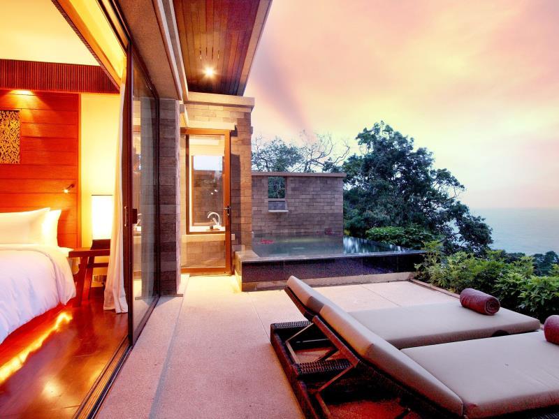 Ocean Pool Suite - Free WiFi access