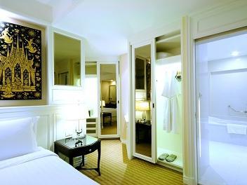 Executive Suite with Breakfast - Free WiFi access - Breakfast included