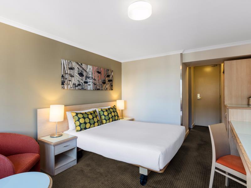 Hotel-Advanced