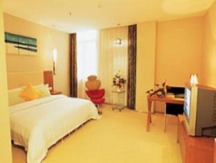 Deluxe Twin Room - Free WiFi access - Breakfast included