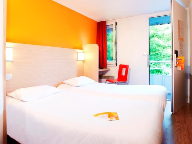 Twin Room - Best price guarantee