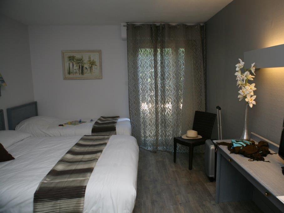 Hotel-Triple