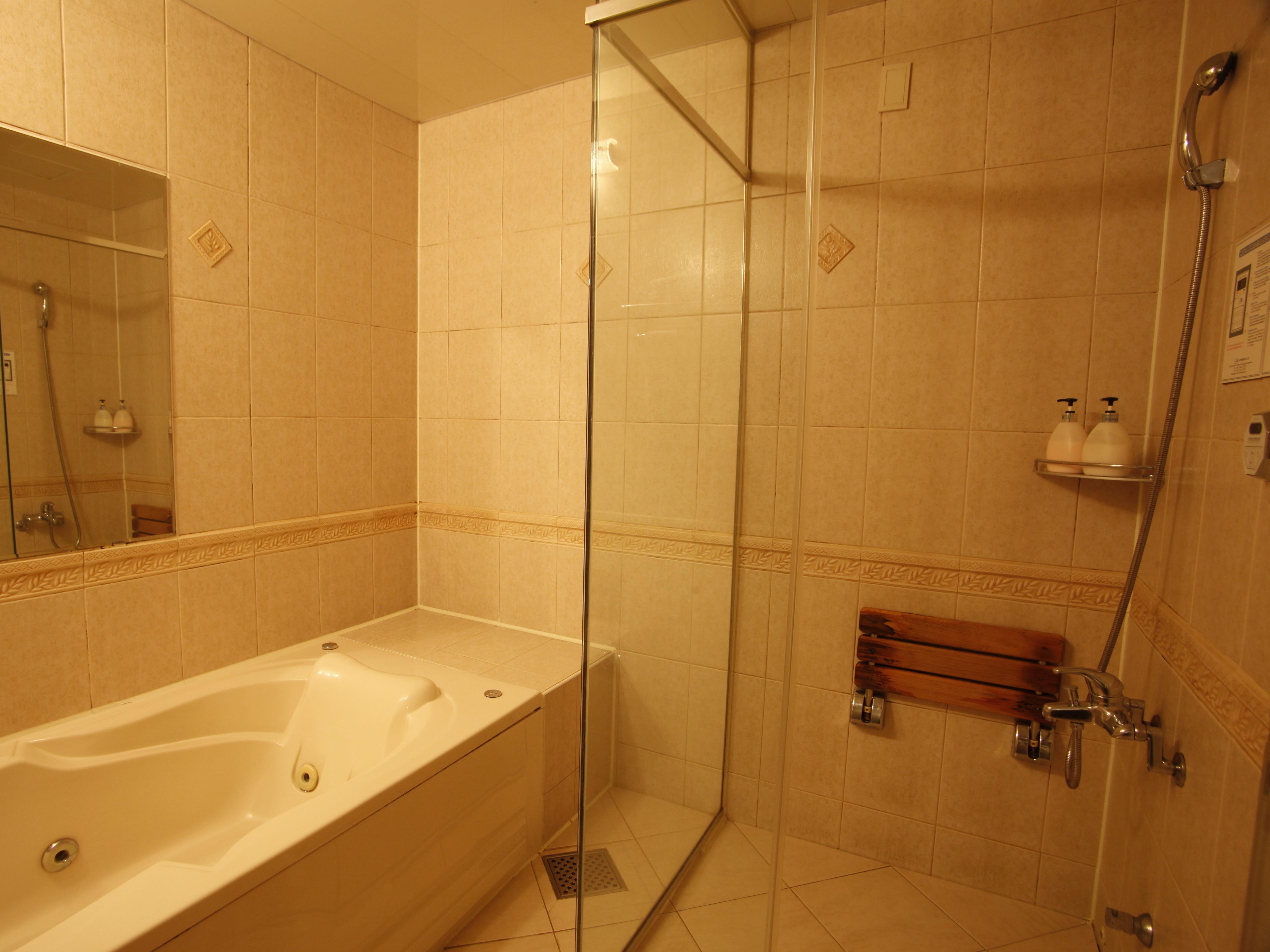Suite - Free WiFi access