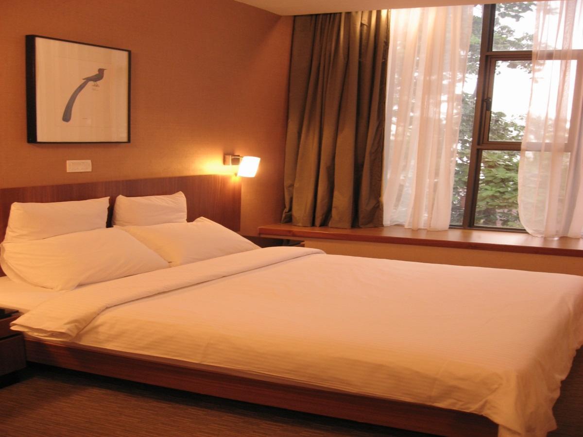 Siloso Beach Resort Sentosa Singapore FAQ 2016, What facilities are there in Siloso Beach Resort Sentosa Singapore 2016, What Languages Spoken are Supported in Siloso Beach Resort Sentosa Singapore 2016, Which payment cards are accepted in Siloso Beach Resort Sentosa Singapore , Singapore Siloso Beach Resort Sentosa room facilities and services Q&A 2016, Singapore Siloso Beach Resort Sentosa online booking services 2016, Singapore Siloso Beach Resort Sentosa address 2016, Singapore Siloso Beach Resort Sentosa telephone number 2016,Singapore Siloso Beach Resort Sentosa map 2016, Singapore Siloso Beach Resort Sentosa traffic guide 2016, how to go Singapore Siloso Beach Resort Sentosa, Singapore Siloso Beach Resort Sentosa booking online 2016, Singapore Siloso Beach Resort Sentosa room types 2016.