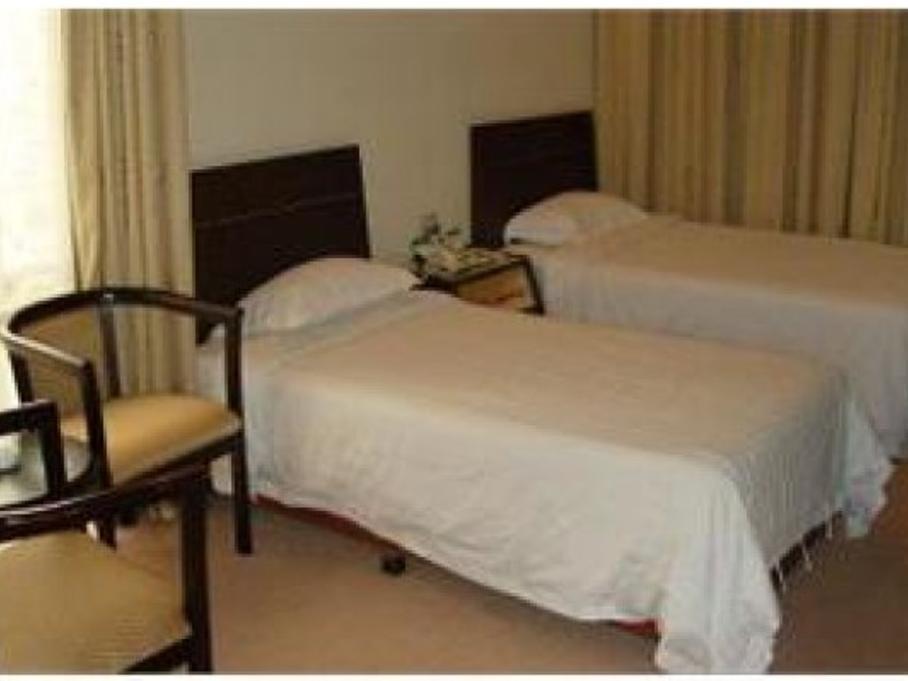 Standard Twin Bed - Free WiFi access