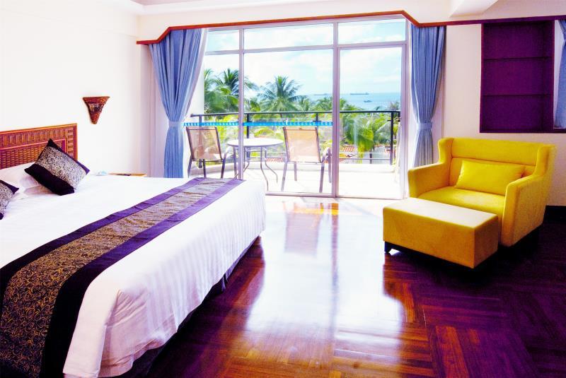 Business King Bed - Free WiFi access - Breakfast included