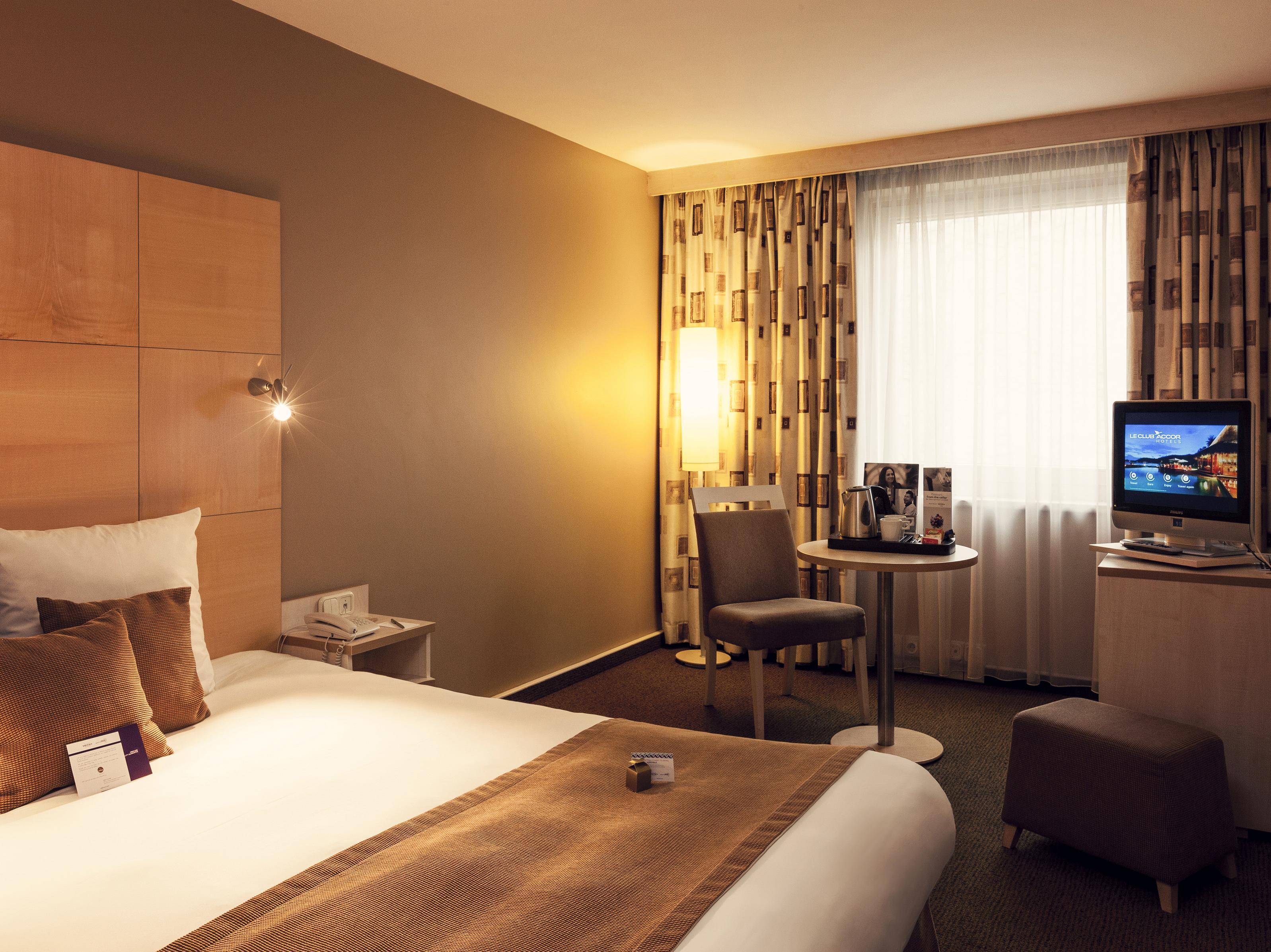 Mercure Budapest Korona Hotel Budapest FAQ 2017, What facilities are there in Mercure Budapest Korona Hotel Budapest 2017, What Languages Spoken are Supported in Mercure Budapest Korona Hotel Budapest 2017, Which payment cards are accepted in Mercure Budapest Korona Hotel Budapest , Budapest Mercure Budapest Korona Hotel room facilities and services Q&A 2017, Budapest Mercure Budapest Korona Hotel online booking services 2017, Budapest Mercure Budapest Korona Hotel address 2017, Budapest Mercure Budapest Korona Hotel telephone number 2017,Budapest Mercure Budapest Korona Hotel map 2017, Budapest Mercure Budapest Korona Hotel traffic guide 2017, how to go Budapest Mercure Budapest Korona Hotel, Budapest Mercure Budapest Korona Hotel booking online 2017, Budapest Mercure Budapest Korona Hotel room types 2017.