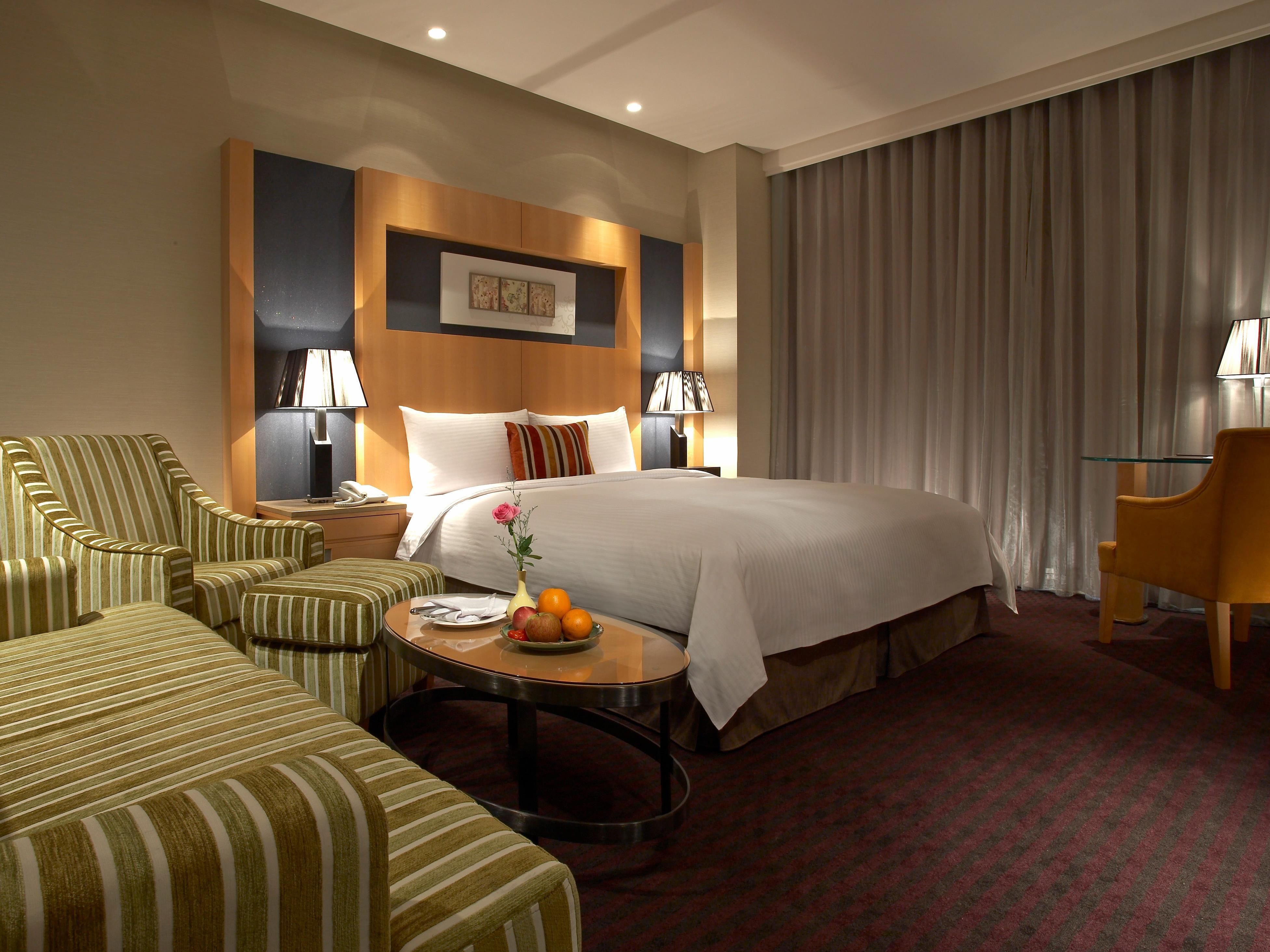 Executive Suite - Free WiFi access - Breakfast included