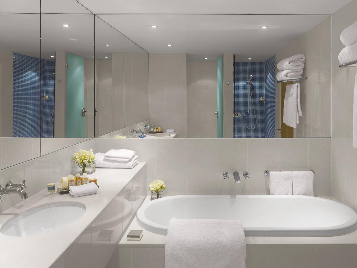 Radisson Blu Hotel Glasgow United Kingdom FAQ 2017, What facilities are there in Radisson Blu Hotel Glasgow United Kingdom 2017, What Languages Spoken are Supported in Radisson Blu Hotel Glasgow United Kingdom 2017, Which payment cards are accepted in Radisson Blu Hotel Glasgow United Kingdom , United Kingdom Radisson Blu Hotel Glasgow room facilities and services Q&A 2017, United Kingdom Radisson Blu Hotel Glasgow online booking services 2017, United Kingdom Radisson Blu Hotel Glasgow address 2017, United Kingdom Radisson Blu Hotel Glasgow telephone number 2017,United Kingdom Radisson Blu Hotel Glasgow map 2017, United Kingdom Radisson Blu Hotel Glasgow traffic guide 2017, how to go United Kingdom Radisson Blu Hotel Glasgow, United Kingdom Radisson Blu Hotel Glasgow booking online 2017, United Kingdom Radisson Blu Hotel Glasgow room types 2017.