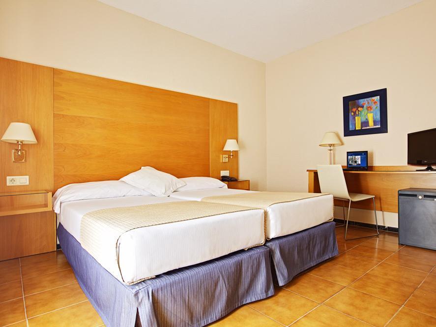 TRYP