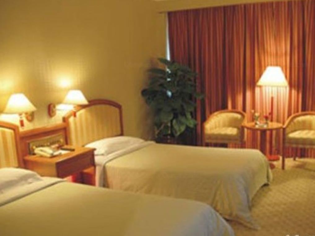 Zengcheng Hotel Guangzhou FAQ 2016, What facilities are there in Zengcheng Hotel Guangzhou 2016, What Languages Spoken are Supported in Zengcheng Hotel Guangzhou 2016, Which payment cards are accepted in Zengcheng Hotel Guangzhou , Guangzhou Zengcheng Hotel room facilities and services Q&A 2016, Guangzhou Zengcheng Hotel online booking services 2016, Guangzhou Zengcheng Hotel address 2016, Guangzhou Zengcheng Hotel telephone number 2016,Guangzhou Zengcheng Hotel map 2016, Guangzhou Zengcheng Hotel traffic guide 2016, how to go Guangzhou Zengcheng Hotel, Guangzhou Zengcheng Hotel booking online 2016, Guangzhou Zengcheng Hotel room types 2016.