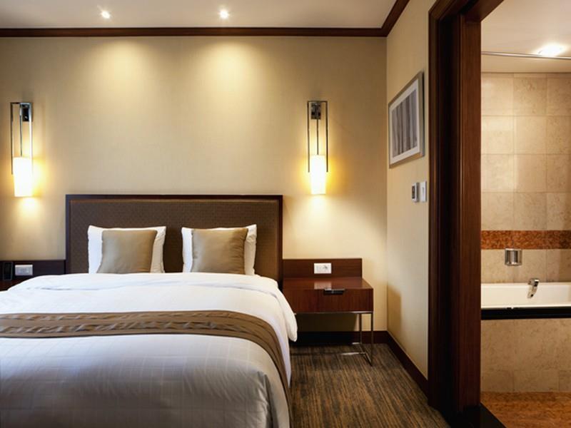 Hotel-1