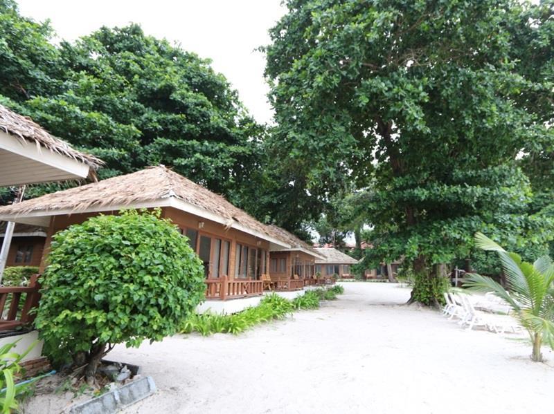 Resort's