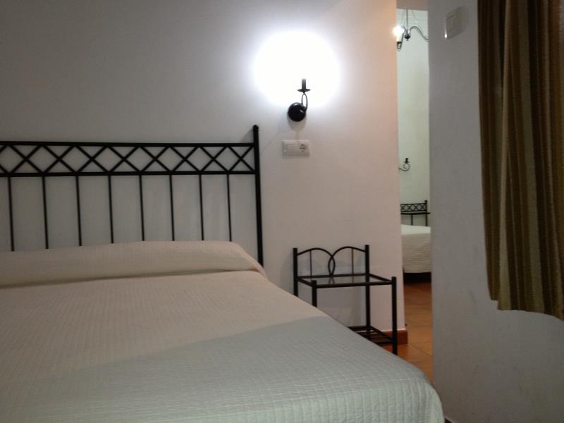 Double Room - Free WiFi access