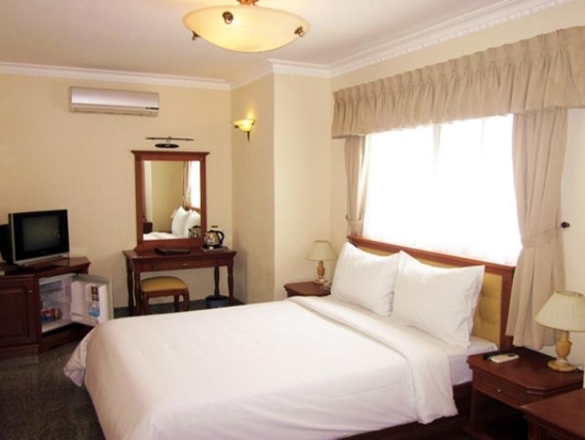 May Hotel Saigon Hong Kong FAQ 2016, What facilities are there in May Hotel Saigon Hong Kong 2016, What Languages Spoken are Supported in May Hotel Saigon Hong Kong 2016, Which payment cards are accepted in May Hotel Saigon Hong Kong , Hong Kong May Hotel Saigon room facilities and services Q&A 2016, Hong Kong May Hotel Saigon online booking services 2016, Hong Kong May Hotel Saigon address 2016, Hong Kong May Hotel Saigon telephone number 2016,Hong Kong May Hotel Saigon map 2016, Hong Kong May Hotel Saigon traffic guide 2016, how to go Hong Kong May Hotel Saigon, Hong Kong May Hotel Saigon booking online 2016, Hong Kong May Hotel Saigon room types 2016.