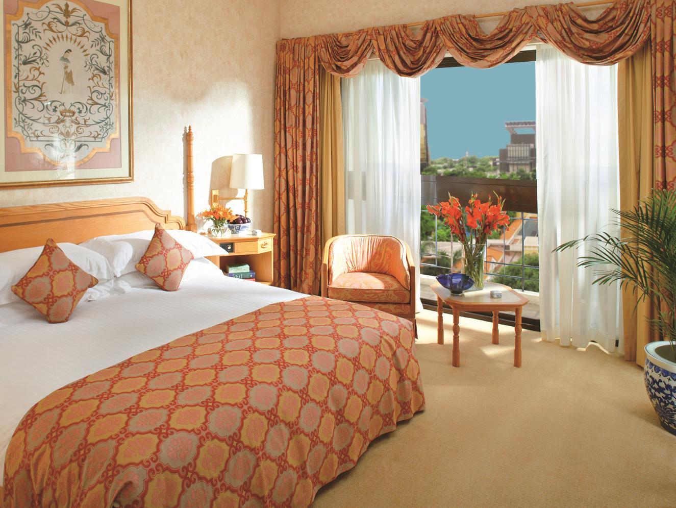 1 Bedroom Suite Resort View with Breakfast or Lunch - Free WiFi access - Breakfast included