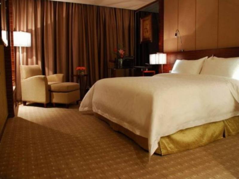 Superior Twin - Room only - Best price guarantee