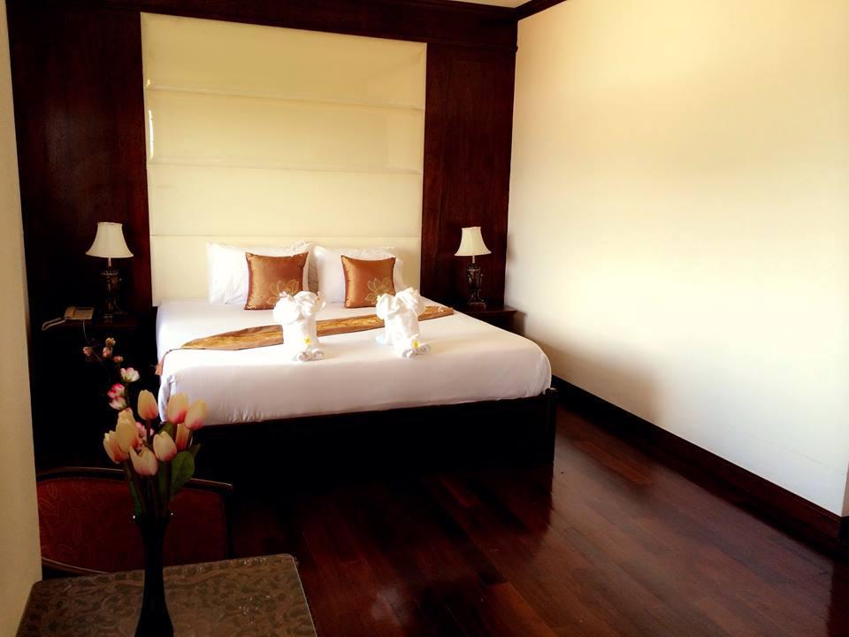 Hotel-Signature