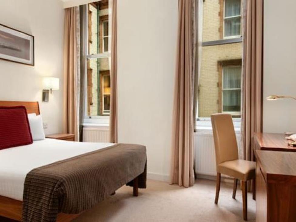 Hilton Brighton Metropole Hotel United Kingdom FAQ 2016, What facilities are there in Hilton Brighton Metropole Hotel United Kingdom 2016, What Languages Spoken are Supported in Hilton Brighton Metropole Hotel United Kingdom 2016, Which payment cards are accepted in Hilton Brighton Metropole Hotel United Kingdom , United Kingdom Hilton Brighton Metropole Hotel room facilities and services Q&A 2016, United Kingdom Hilton Brighton Metropole Hotel online booking services 2016, United Kingdom Hilton Brighton Metropole Hotel address 2016, United Kingdom Hilton Brighton Metropole Hotel telephone number 2016,United Kingdom Hilton Brighton Metropole Hotel map 2016, United Kingdom Hilton Brighton Metropole Hotel traffic guide 2016, how to go United Kingdom Hilton Brighton Metropole Hotel, United Kingdom Hilton Brighton Metropole Hotel booking online 2016, United Kingdom Hilton Brighton Metropole Hotel room types 2016.