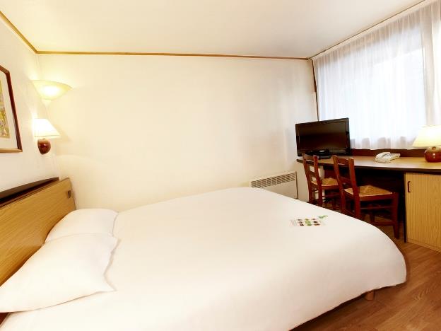 Double Room - Free WiFi access