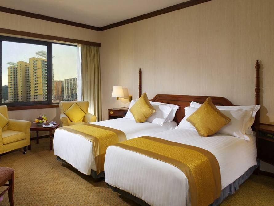 Superior City View King or Twin with Breakfast or lunch - Free WiFi access - Breakfast included