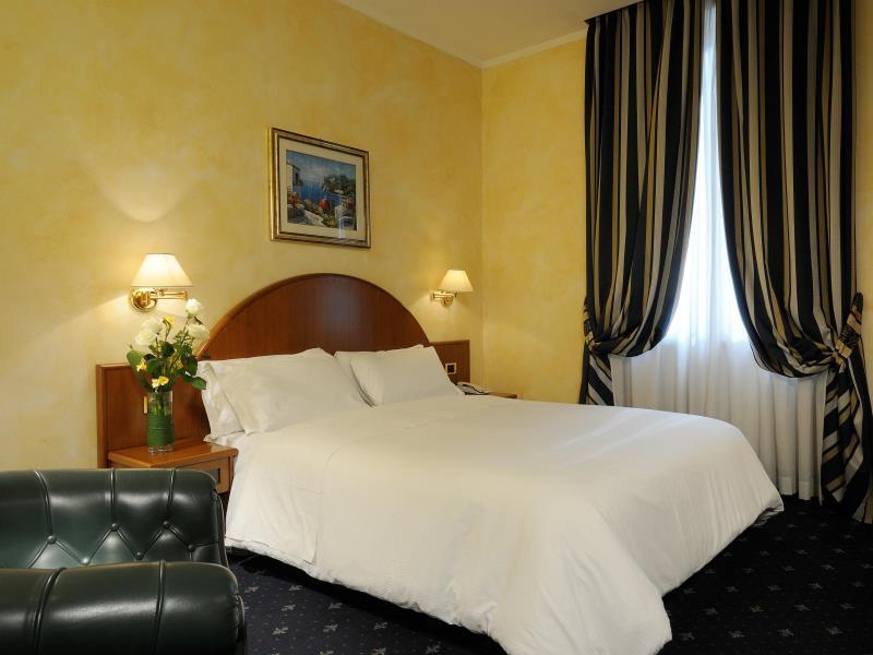 Double Room With Breakfast - Non Refundable - Breakfast included