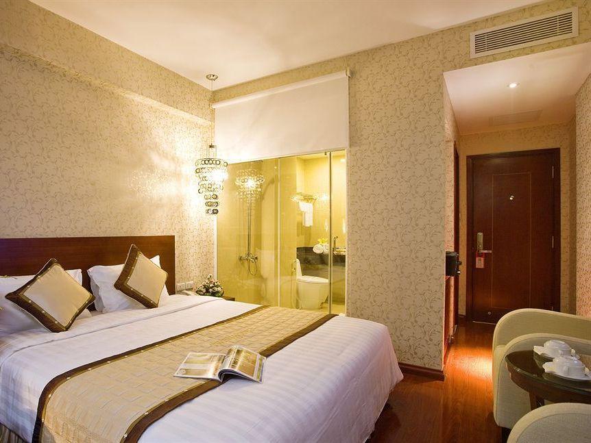 Superior Room with window - Free WiFi access - Breakfast included