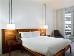 Double Hilton Guestroom - Best price guarantee