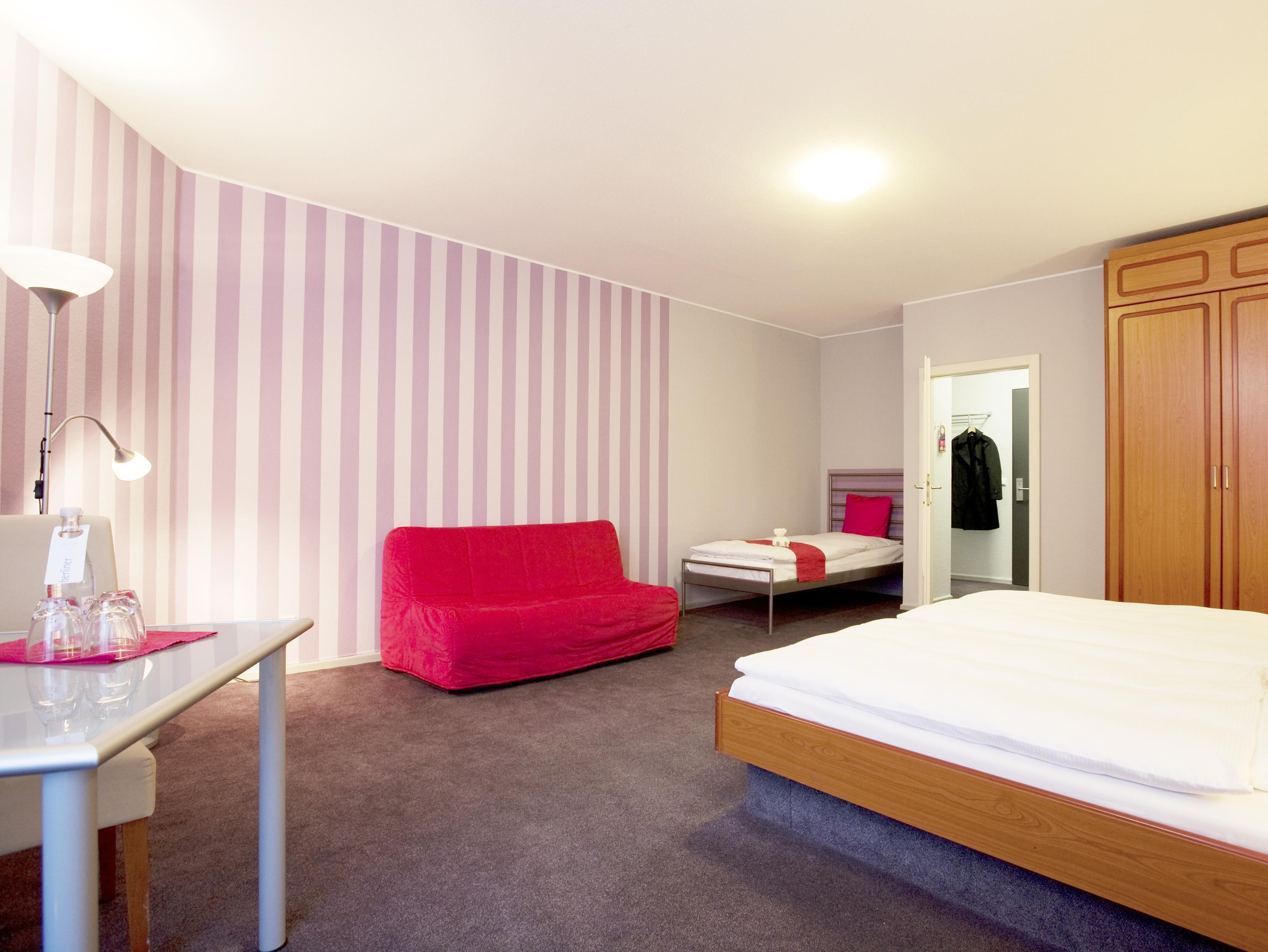 Berliner Hof Germany
 FAQ 2017, What facilities are there in Berliner Hof Germany
 2017, What Languages Spoken are Supported in Berliner Hof Germany
 2017, Which payment cards are accepted in Berliner Hof Germany
 , Germany
 Berliner Hof room facilities and services Q&A 2017, Germany
 Berliner Hof online booking services 2017, Germany
 Berliner Hof address 2017, Germany
 Berliner Hof telephone number 2017,Germany
 Berliner Hof map 2017, Germany
 Berliner Hof traffic guide 2017, how to go Germany
 Berliner Hof, Germany
 Berliner Hof booking online 2017, Germany
 Berliner Hof room types 2017.