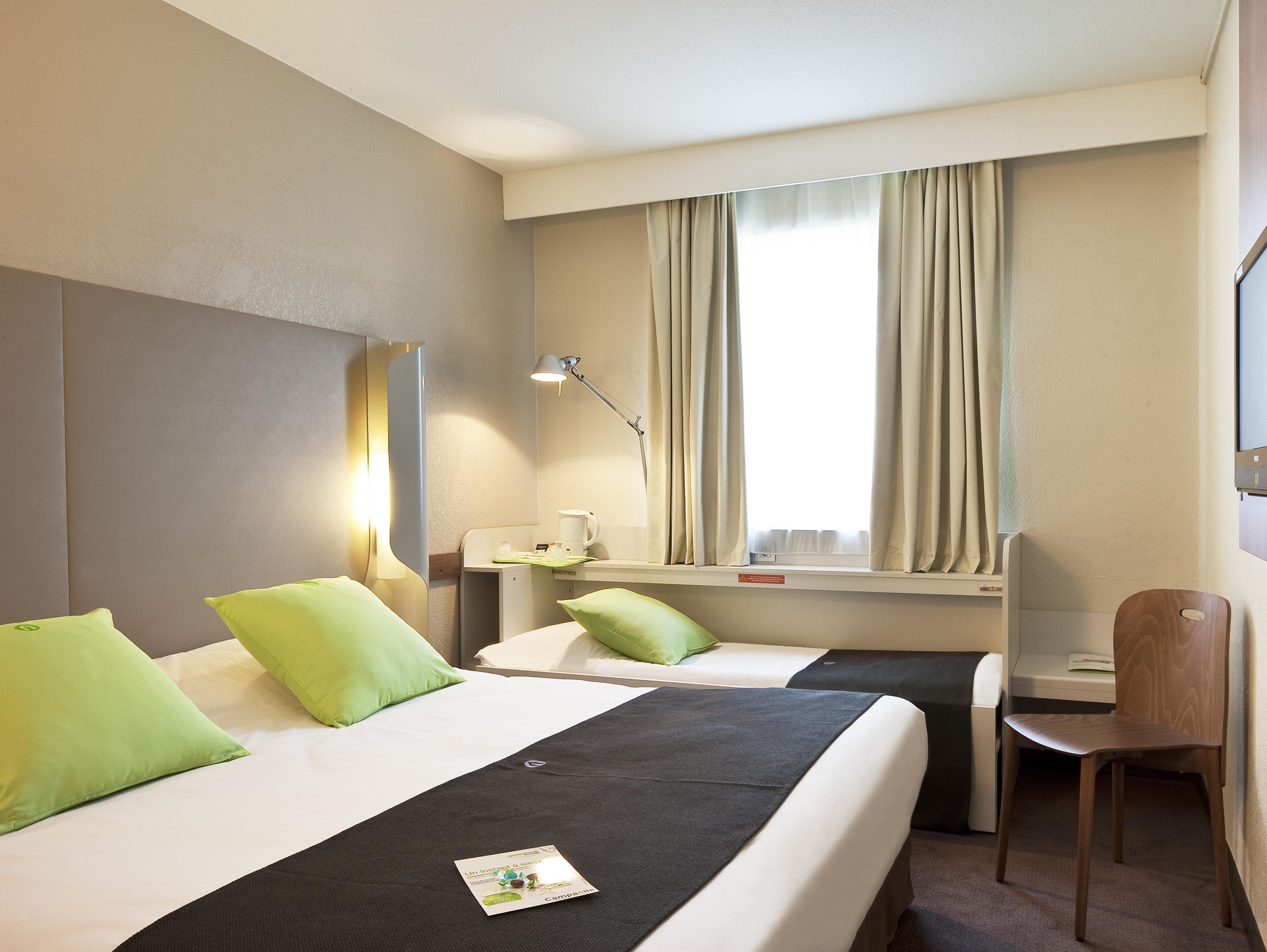 Double Room with Junior Bed - Best price guarantee