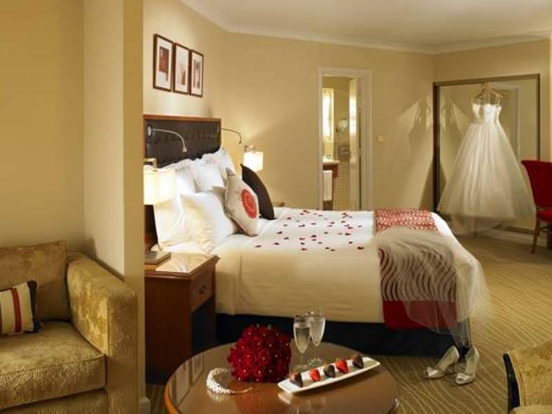 Hotel-1