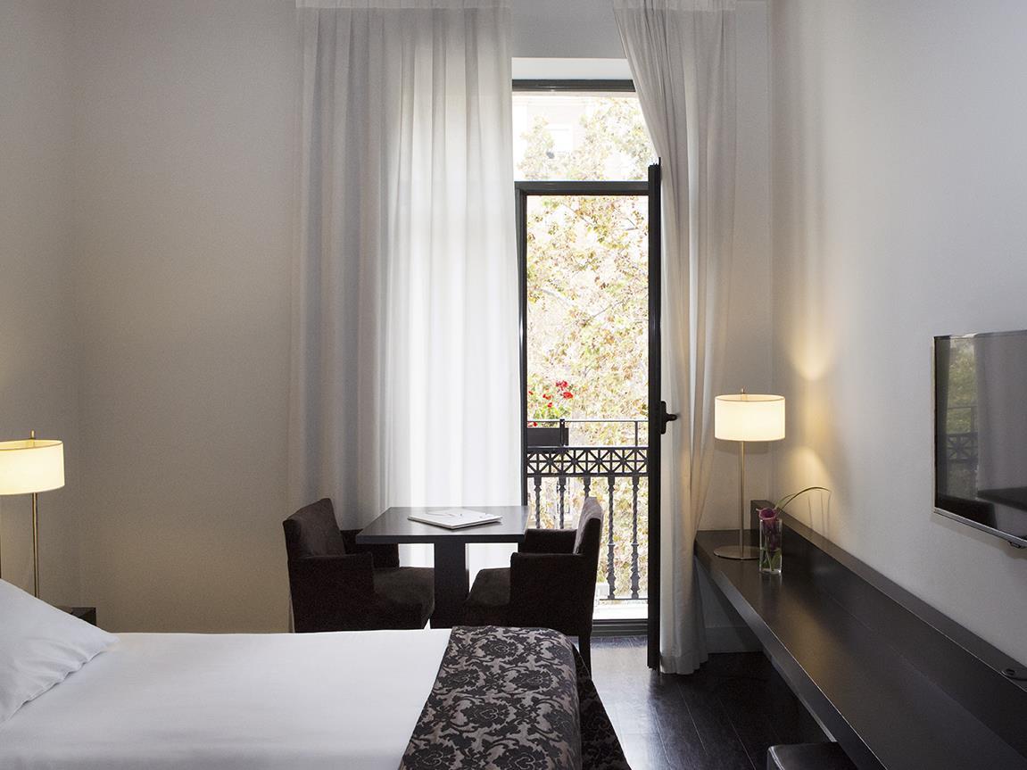 Dreamer's Room - Best price guarantee