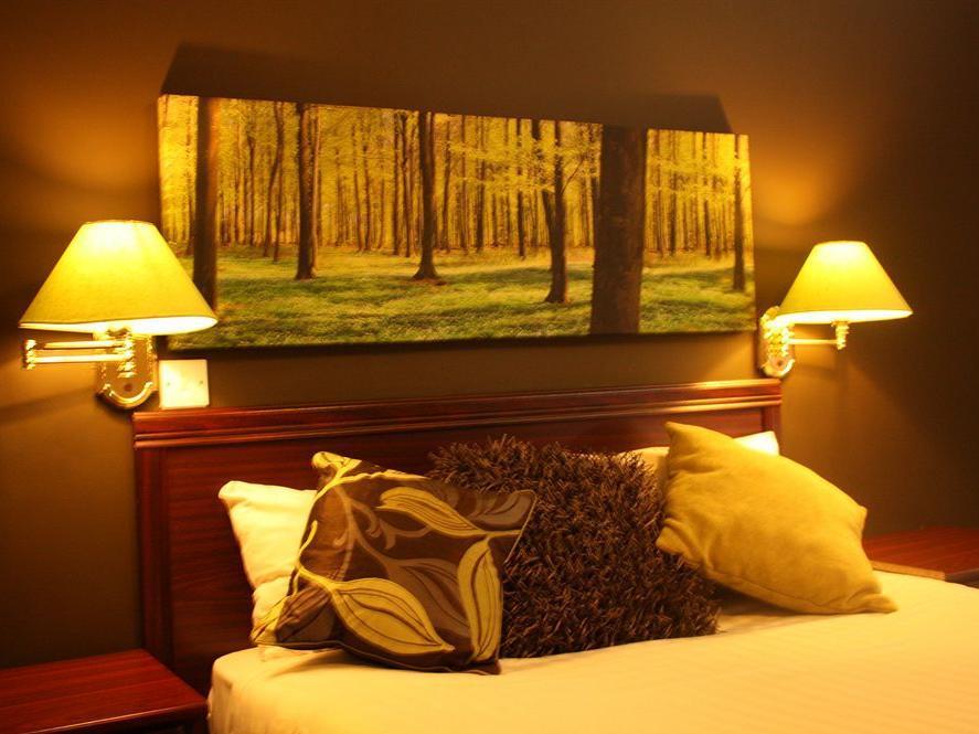 Hotel-Advanced