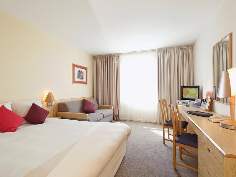 Novotel
