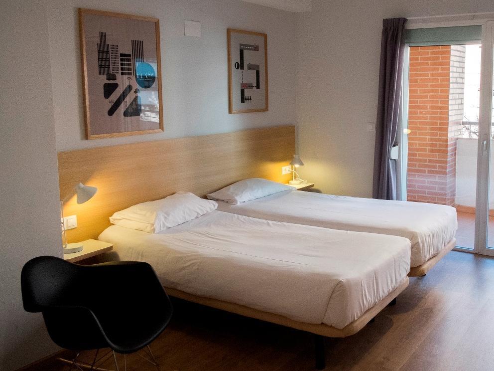 Twin Room - Best price guarantee