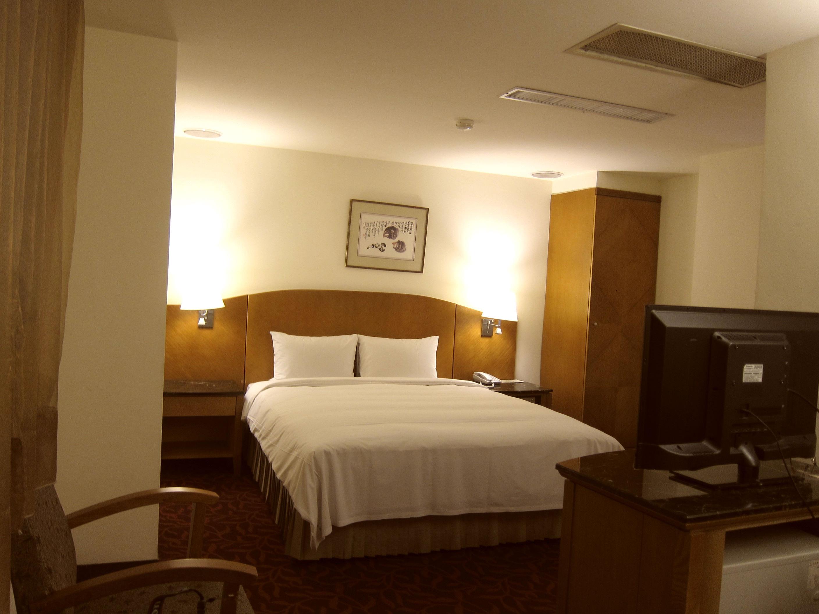 Superior Double - Free WiFi access