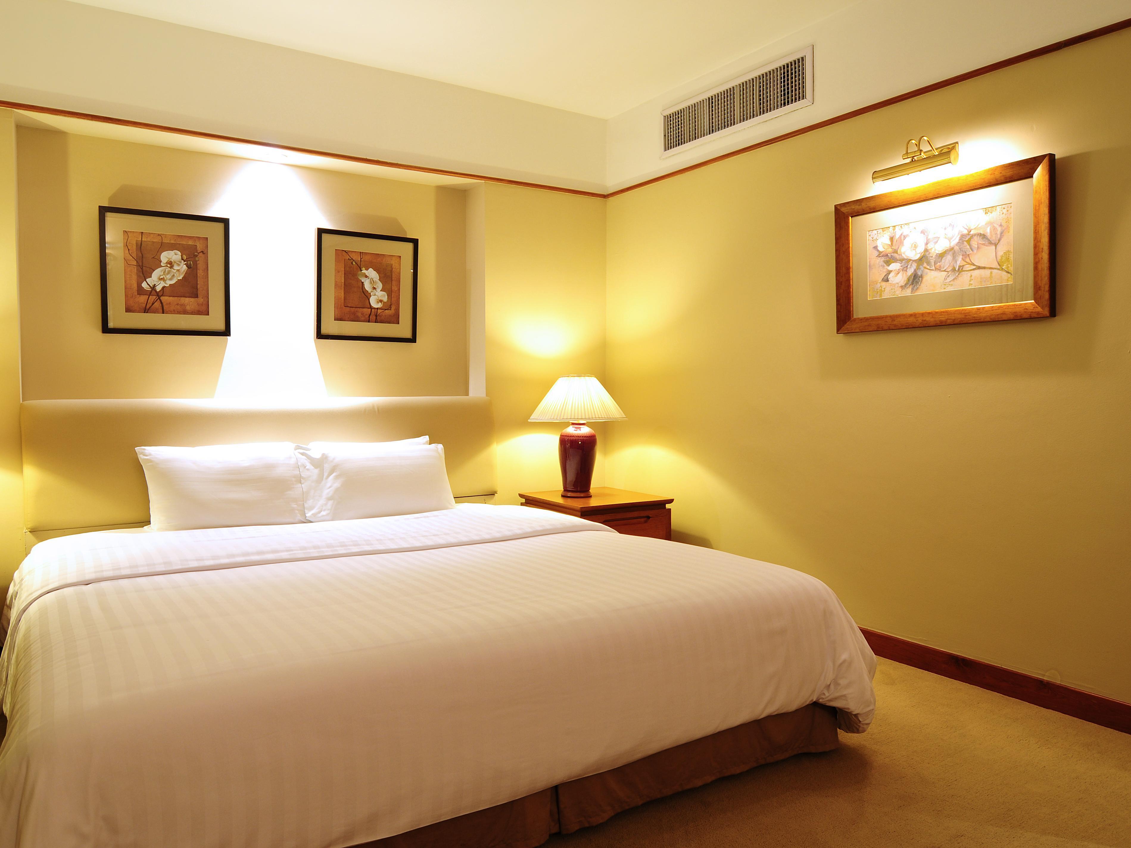 (Room