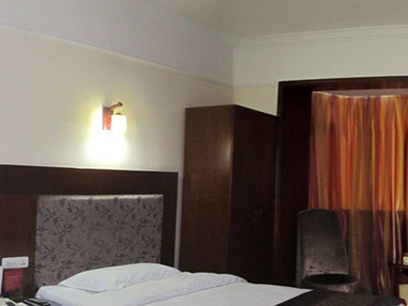 Guizhou Hualian Hotel Guiyang County FAQ 2017, What facilities are there in Guizhou Hualian Hotel Guiyang County 2017, What Languages Spoken are Supported in Guizhou Hualian Hotel Guiyang County 2017, Which payment cards are accepted in Guizhou Hualian Hotel Guiyang County , Guiyang County Guizhou Hualian Hotel room facilities and services Q&A 2017, Guiyang County Guizhou Hualian Hotel online booking services 2017, Guiyang County Guizhou Hualian Hotel address 2017, Guiyang County Guizhou Hualian Hotel telephone number 2017,Guiyang County Guizhou Hualian Hotel map 2017, Guiyang County Guizhou Hualian Hotel traffic guide 2017, how to go Guiyang County Guizhou Hualian Hotel, Guiyang County Guizhou Hualian Hotel booking online 2017, Guiyang County Guizhou Hualian Hotel room types 2017.
