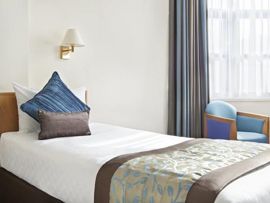 Thistle City Barbican Hotel United Kingdom FAQ 2017, What facilities are there in Thistle City Barbican Hotel United Kingdom 2017, What Languages Spoken are Supported in Thistle City Barbican Hotel United Kingdom 2017, Which payment cards are accepted in Thistle City Barbican Hotel United Kingdom , United Kingdom Thistle City Barbican Hotel room facilities and services Q&A 2017, United Kingdom Thistle City Barbican Hotel online booking services 2017, United Kingdom Thistle City Barbican Hotel address 2017, United Kingdom Thistle City Barbican Hotel telephone number 2017,United Kingdom Thistle City Barbican Hotel map 2017, United Kingdom Thistle City Barbican Hotel traffic guide 2017, how to go United Kingdom Thistle City Barbican Hotel, United Kingdom Thistle City Barbican Hotel booking online 2017, United Kingdom Thistle City Barbican Hotel room types 2017.