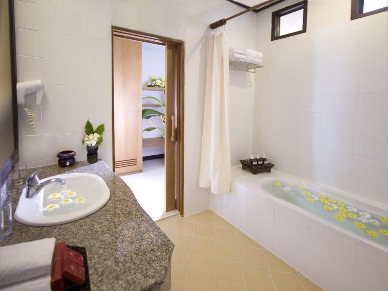 Deluxe Family Double - Free WiFi access - Breakfast included