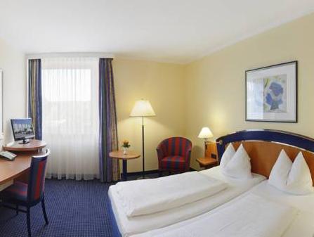 Comfort Single Room incl. Breakfast - Free WiFi access - Breakfast included