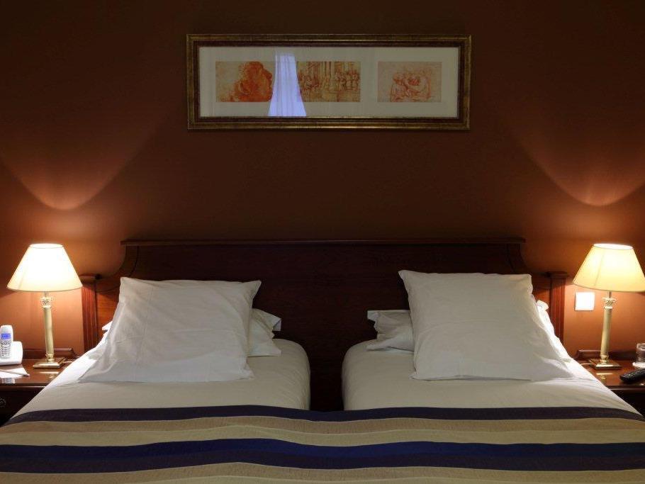 Hotel-Suiteis