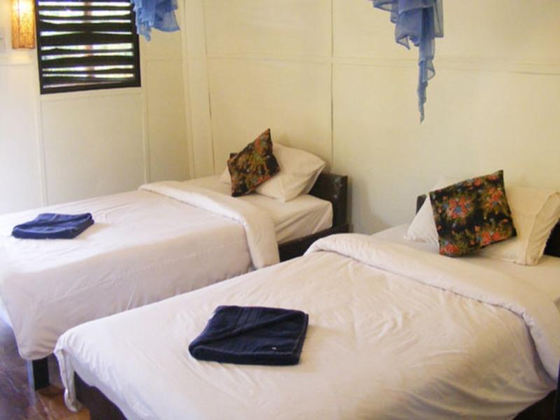 Standard Fan Bamboo Bungalow Room Only - Best price guarantee