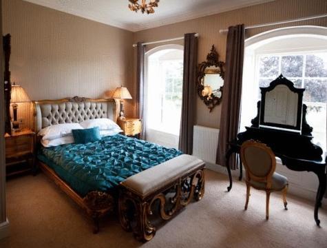 Hotel-House